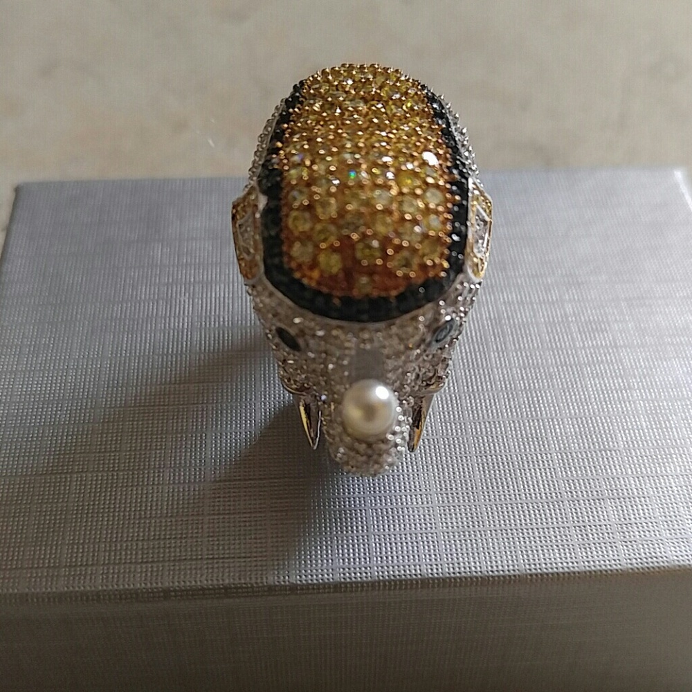 Sterling Silver Elephant Stoned Ring Size 7